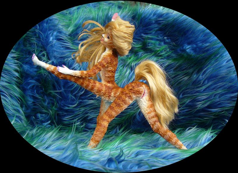 Filia, a centauroid dancer native to Kakalea. Click to enlarge