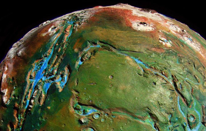 Orbital photo of a terraformed Mars 1000 years from now: Mariner Canyon, Kasei Valley, and the lesser Tharsis volcanoes. Model by Wayan; click to enlarge.