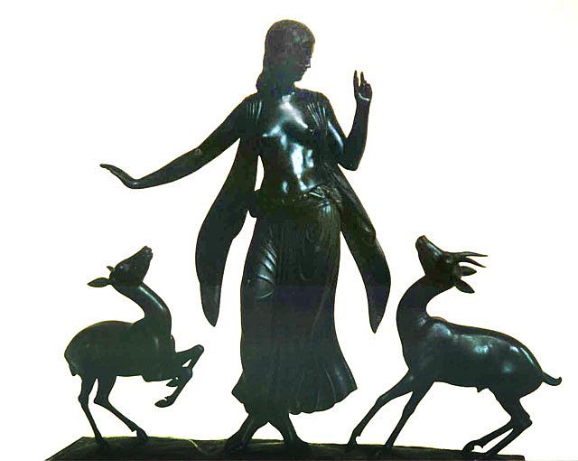 Bronze statue of Diana and two deer by Paul Manship, 1910.